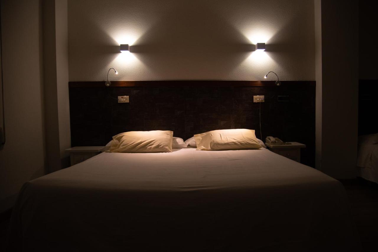 Hotel Los Olmos Lugo Buitenkant foto
