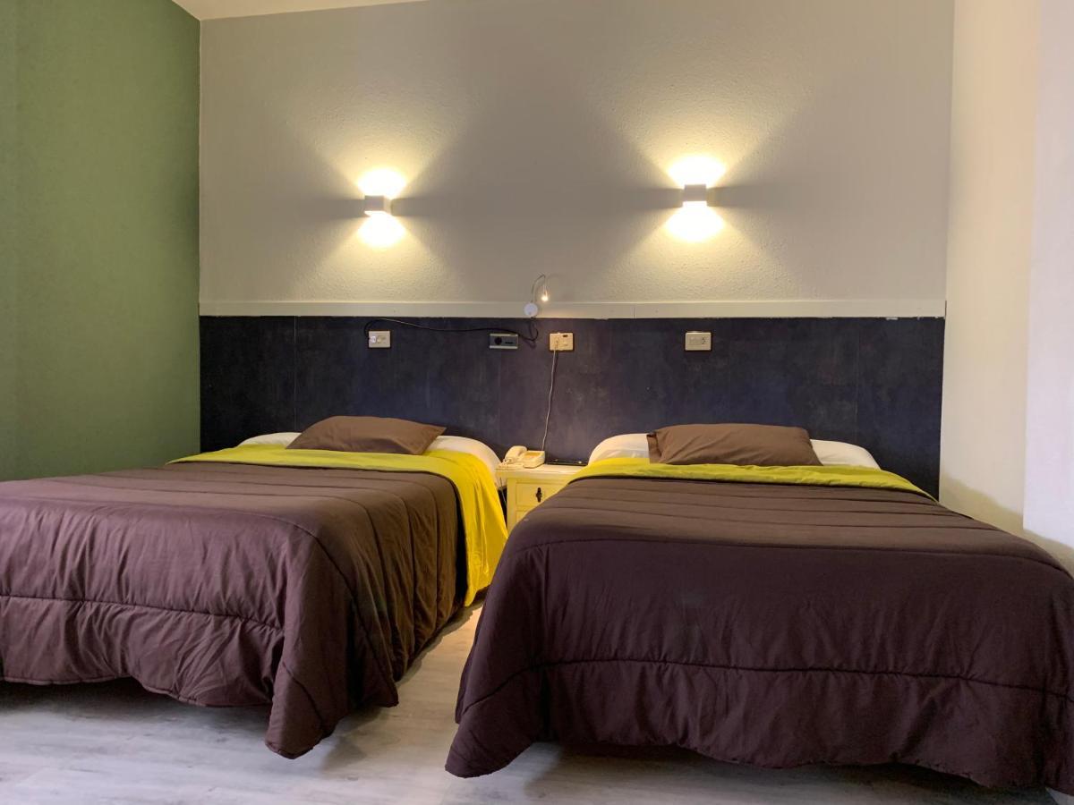 Hotel Los Olmos Lugo Buitenkant foto