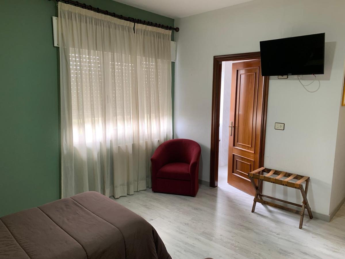 Hotel Los Olmos Lugo Buitenkant foto