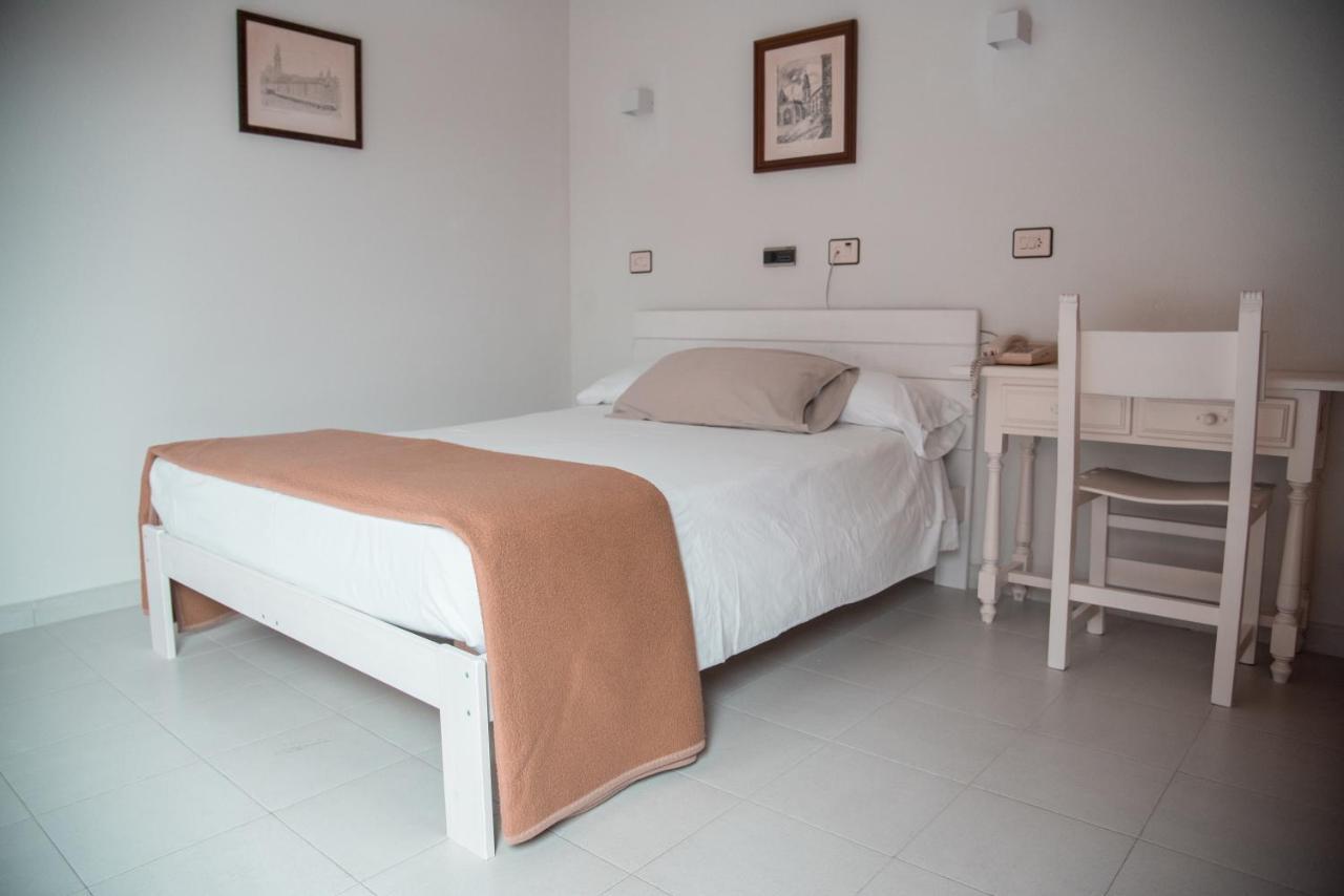 Hotel Los Olmos Lugo Buitenkant foto